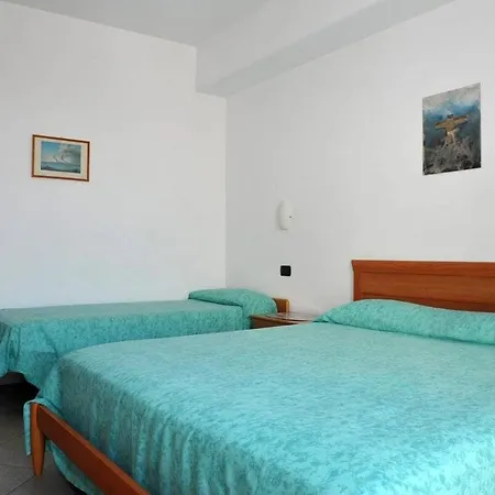 Apartment La Rosa Dei Venti Gulf Bedroom Amalfi
